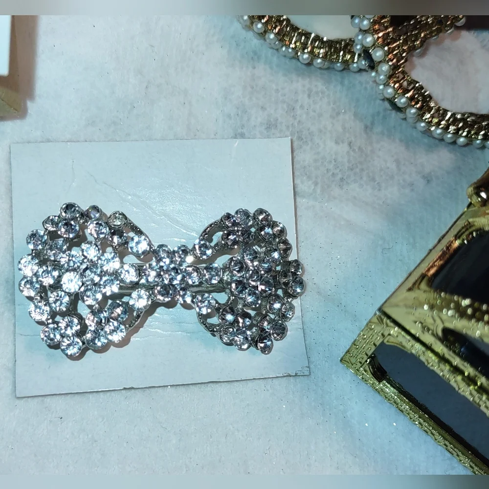 Crystal Bow Hair Clip